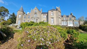 Glencruitten House